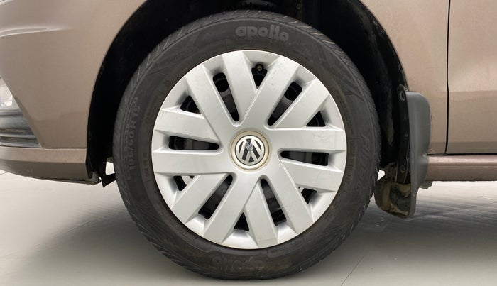 2017 Volkswagen Ameo COMFORTLINE 1.2, Petrol, Manual, 31,597 km, Left Front Wheel