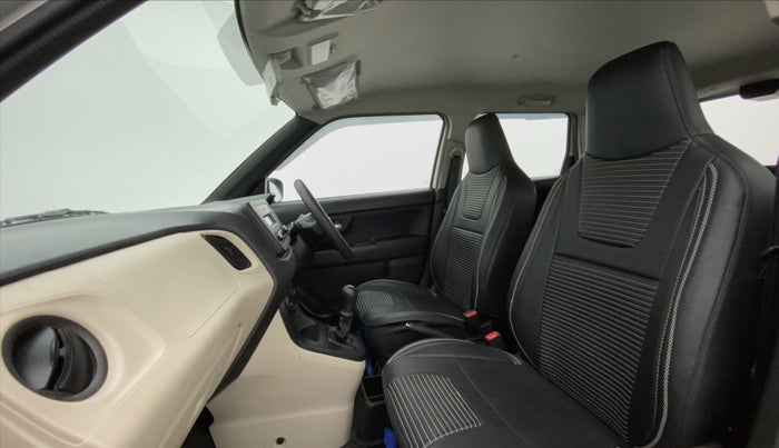 2021 Maruti New Wagon-R VXI 1.2, Petrol, Manual, 15,408 km, Right Side Front Door Cabin