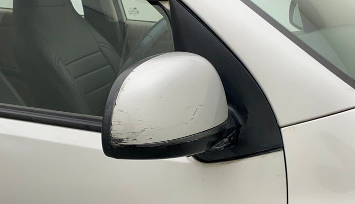 2016 Hyundai i10 SPORTZ 1.1, Petrol, Manual, 82,913 km, Right rear-view mirror - Minor scratches