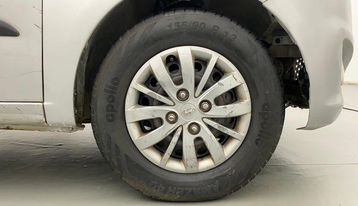 2016 Hyundai i10 SPORTZ 1.1, Petrol, Manual, 82,913 km, Right Front Wheel