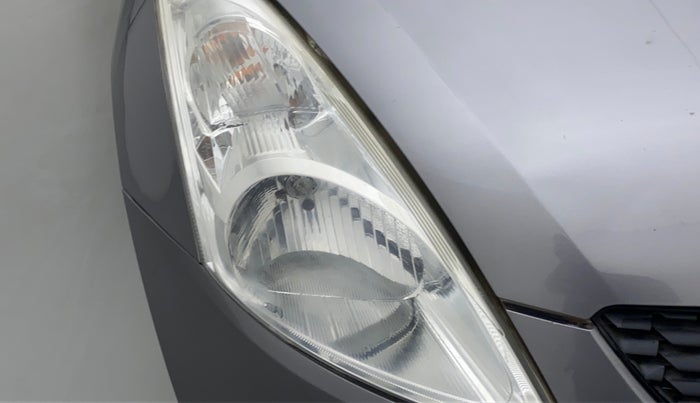 2011 Maruti Swift VXI, Petrol, Manual, 61,138 km, Right headlight - Faded