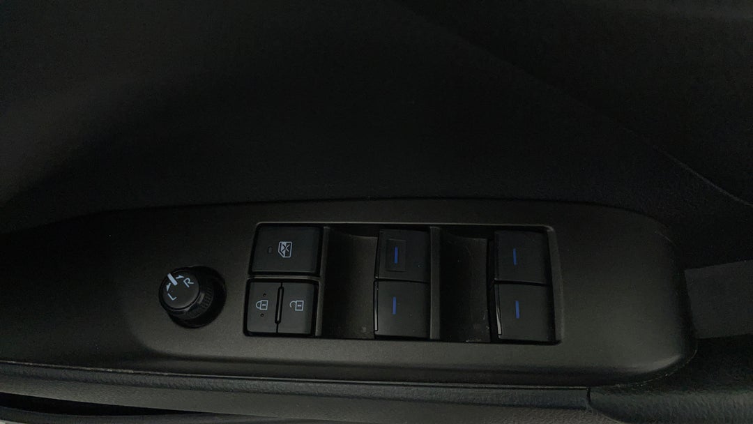 Drivers Side Door Panel Controls