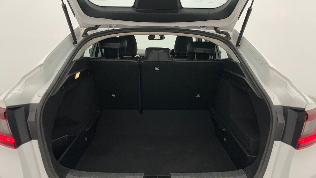 2023 Renault Arkana Zen, Automatic, 62451 km, Boot Inside View