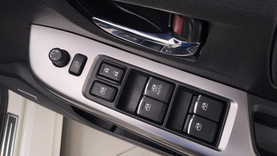 Drivers Side Door Panel Controls