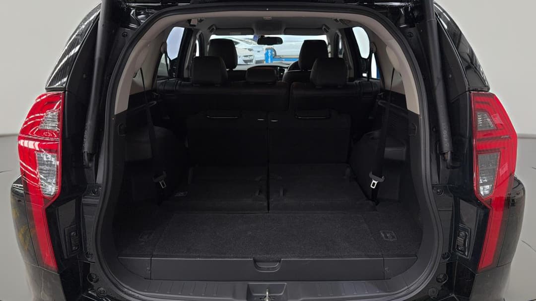2023 Mitsubishi Pajero Sport Exceed (4WD) 7 Seat, Automatic, 22845 km, Boot Inside View