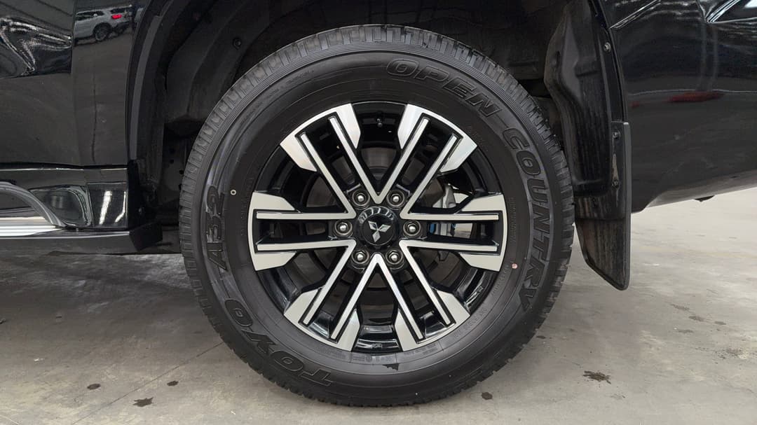 2023 Mitsubishi Pajero Sport Exceed (4WD) 7 Seat, Automatic, 22845 km, Left Rear Wheel