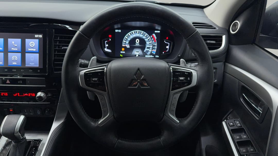 2023 Mitsubishi Pajero Sport Exceed (4WD) 7 Seat, Automatic, 22845 km, Steering Wheel Close-up