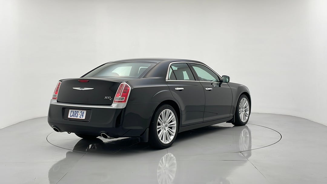 Right Back Diagonal (45- Degree) View