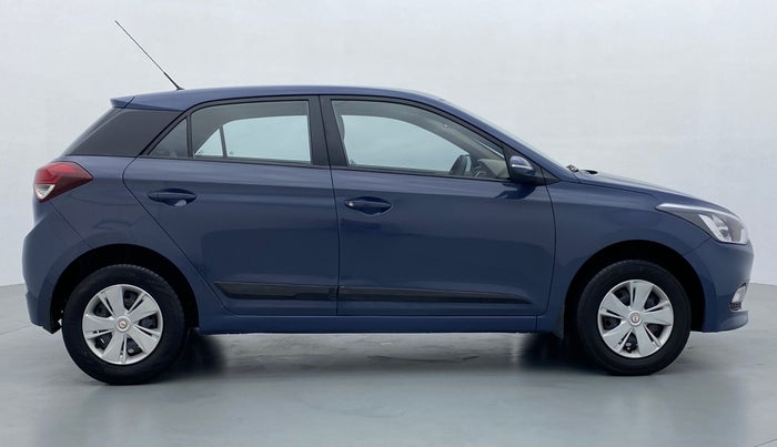 2014 Hyundai Elite i20 SPORTZ 1.2, Petrol, Manual, 62,262 km, Right Side View
