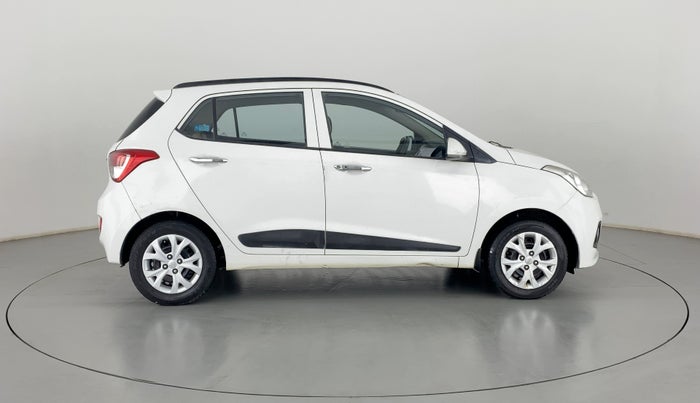 2014 Hyundai Grand i10 SPORTZ 1.2 KAPPA VTVT, Petrol, Manual, 96,601 km, Right Side View