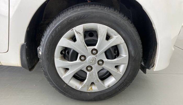 2014 Hyundai Grand i10 SPORTZ 1.2 KAPPA VTVT, Petrol, Manual, 96,601 km, Right Front Wheel
