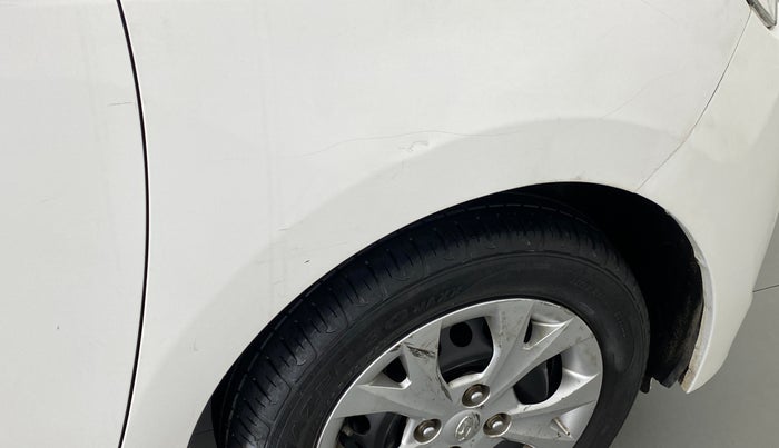 2014 Hyundai Grand i10 SPORTZ 1.2 KAPPA VTVT, Petrol, Manual, 96,601 km, Right fender - Minor scratches