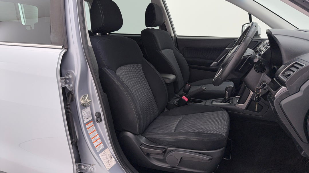 2017 Subaru Forester 2.5i-l, Automatic, 101094 km, Right Side Front Door Cabin View
