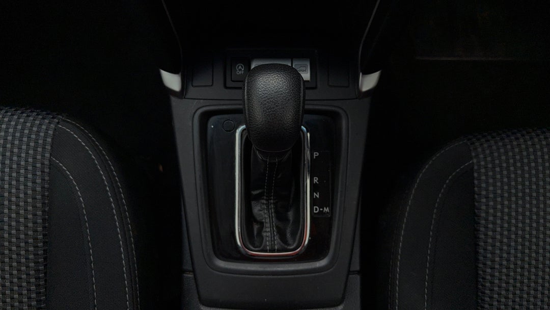 2017 Subaru Forester 2.5i-l, Automatic, 101094 km, Gear Lever 