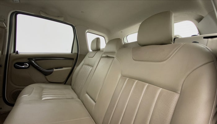 2014 Nissan Terrano XV PREMIUM 110 PS DEISEL, Diesel, Manual, 86,787 km, Right Side Rear Door Cabin