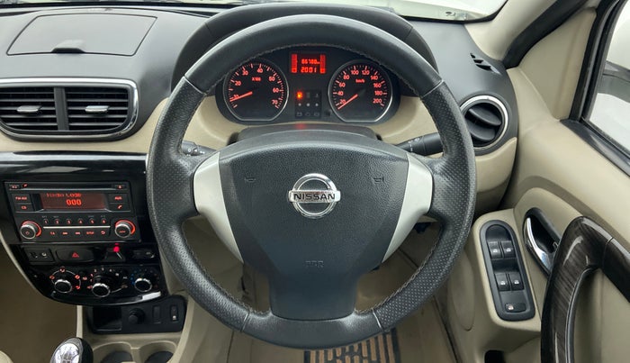 2014 Nissan Terrano XV PREMIUM 110 PS DEISEL, Diesel, Manual, 86,787 km, Steering Wheel Close Up
