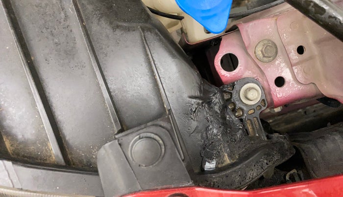 2018 Honda Amaze 1.2L I-VTEC VX, Petrol, Manual, 26,314 km, Right headlight - Clamp has minor damage