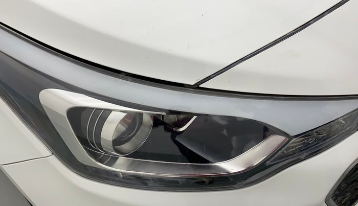 2016 Hyundai Elite i20 ASTA 1.2 (O), Petrol, Manual, 34,230 km, Right headlight - Minor scratches