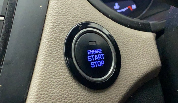 2016 Hyundai Elite i20 ASTA 1.2 (O), Petrol, Manual, 34,230 km, Keyless Start/ Stop Button