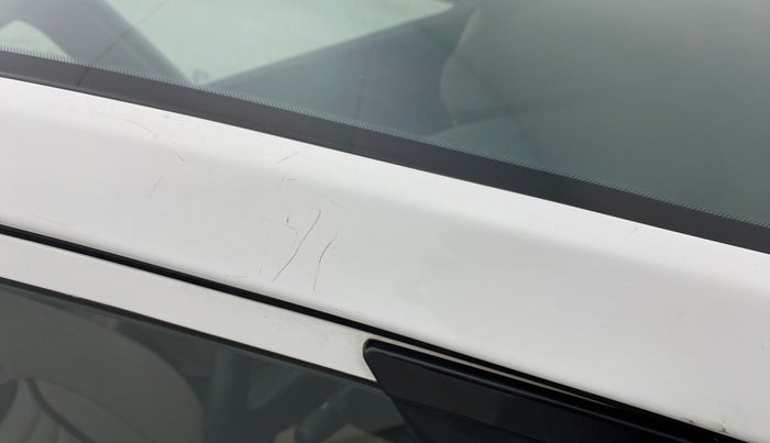 2017 Hyundai Grand i10 MAGNA 1.2 KAPPA VTVT, Petrol, Manual, 60,637 km, Right A pillar - Minor scratches
