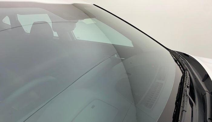 2023 KIA SELTOS GTX PLUS DCT 1.4 PETROL, Petrol, Automatic, 5,663 km, Front windshield - Minor spot on windshield