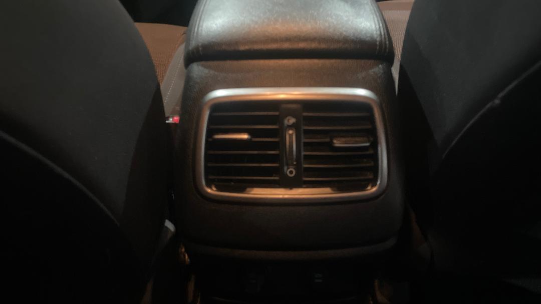 2019 Kia Sorento Si (4x2), Automatic, 113960 km, Rear A/C Vent