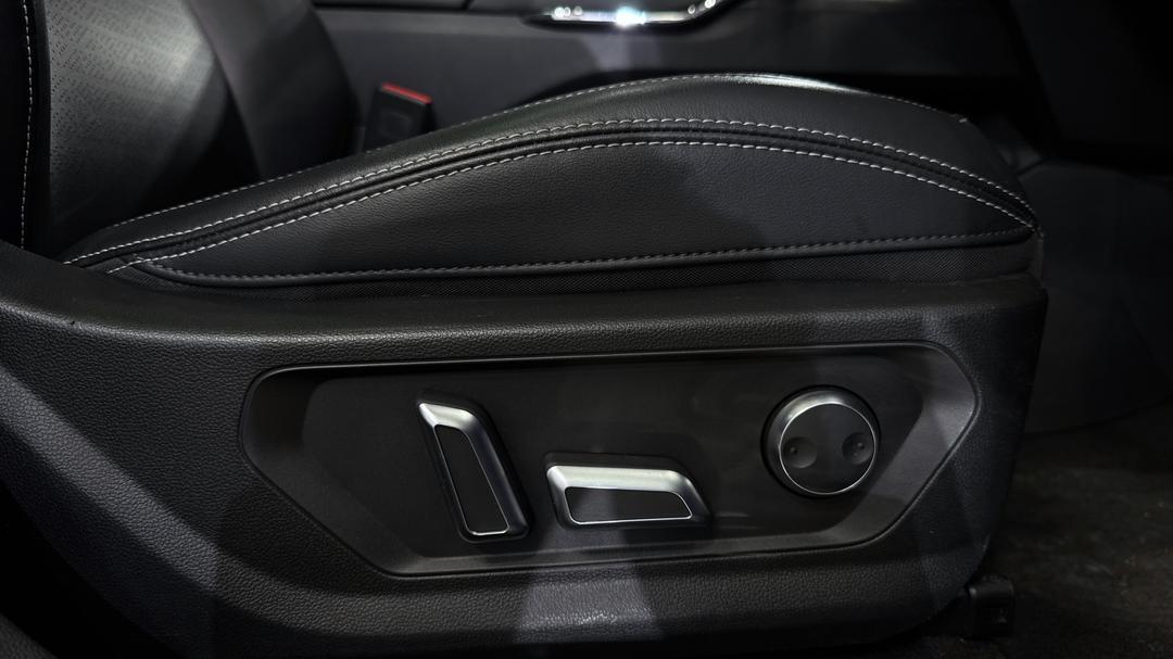 2021 GWM Haval H6 Ultra, Automatic, 51542 km, Drivers Side Adjustment Panel
