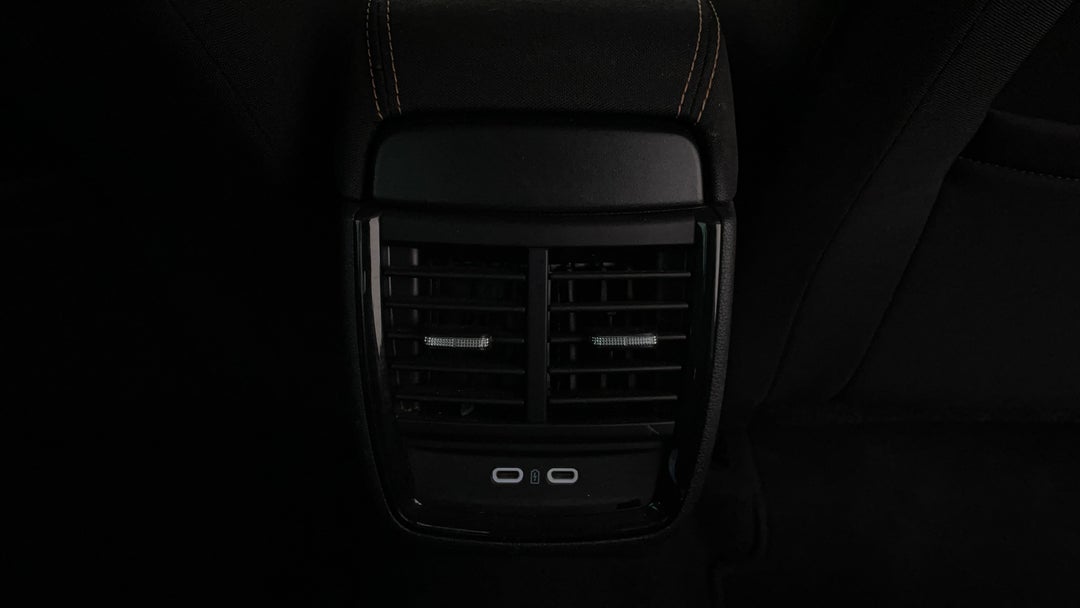 Rear A/C Vent