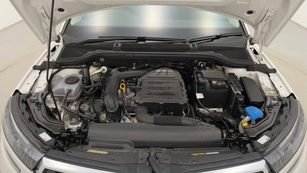 Open Bonnet (Engine)