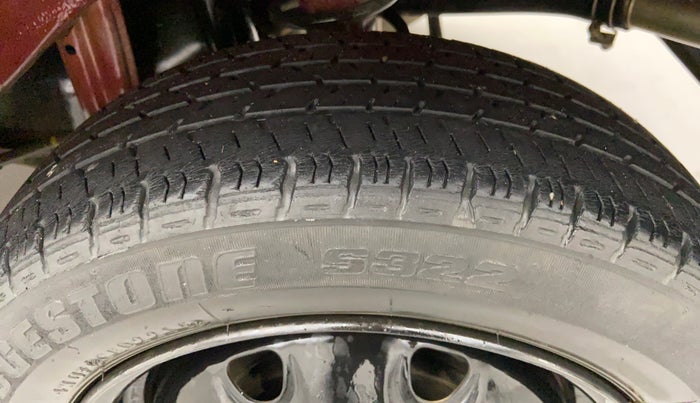 2015 Maruti Alto K10 VXI P, Petrol, Manual, 26,551 km, Left Rear Tyre Tread