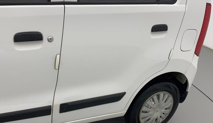 2016 Maruti Wagon R 1.0 LXI, Petrol, Manual, 25,881 km, Rear left door - Minor scratches