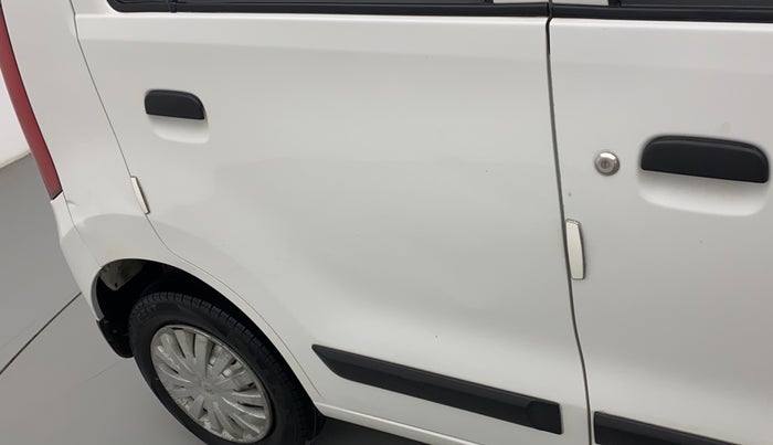 2016 Maruti Wagon R 1.0 LXI, Petrol, Manual, 25,881 km, Right rear door - Paint has faded