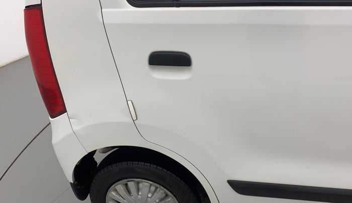 2016 Maruti Wagon R 1.0 LXI, Petrol, Manual, 25,881 km, Right quarter panel - Paint has minor damage