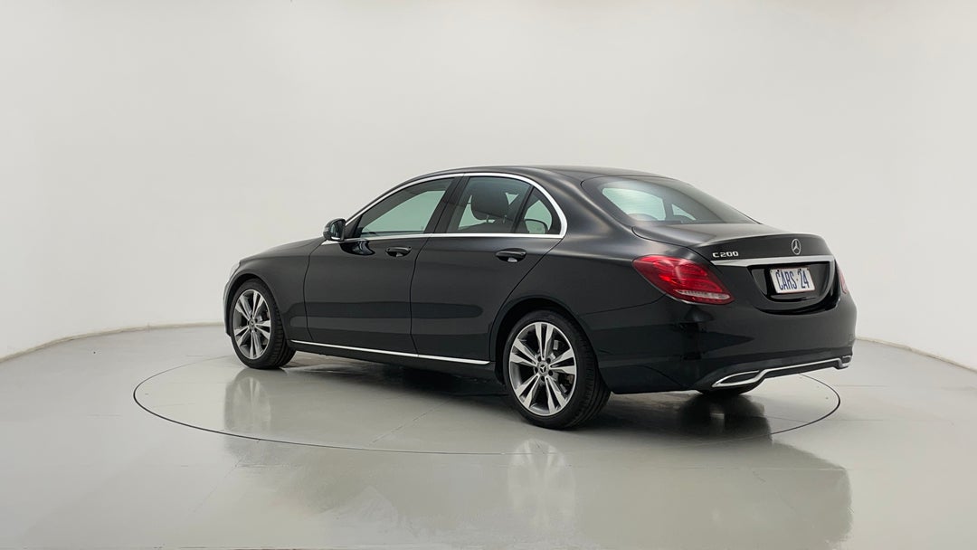 Left Back Diagonal (45- Degree) View