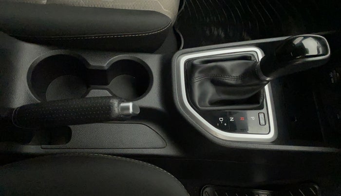 2019 Hyundai Creta SX AT 1.6 PETROL, Petrol, Automatic, 27,780 km, Gear Lever