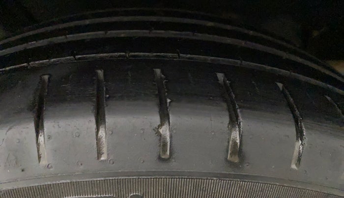 2019 Maruti Baleno ALPHA PETROL 1.2, Petrol, Manual, 56,557 km, Right Rear Tyre Tread