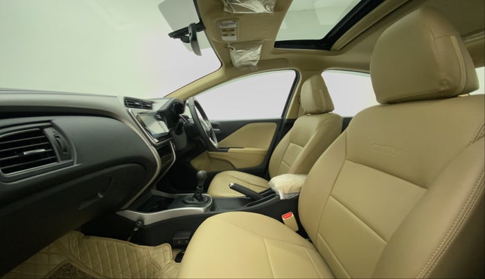 2020 Honda City 1.5L I-VTEC VX, Petrol, Manual, 10,579 km, Right Side Front Door Cabin