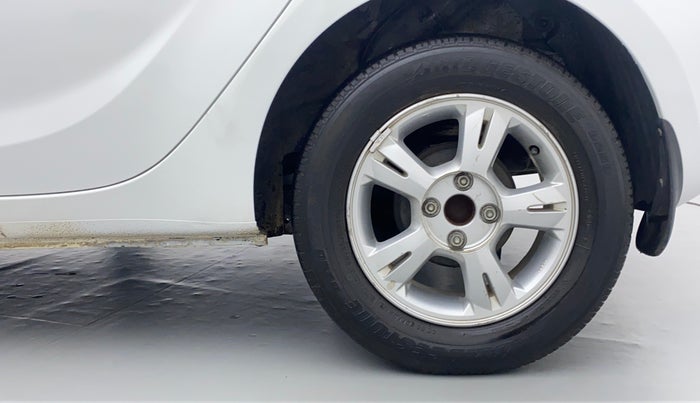 2011 Hyundai i20 SPORTZ 1.2 O, Petrol, Manual, 47,564 km, Left Rear Wheel