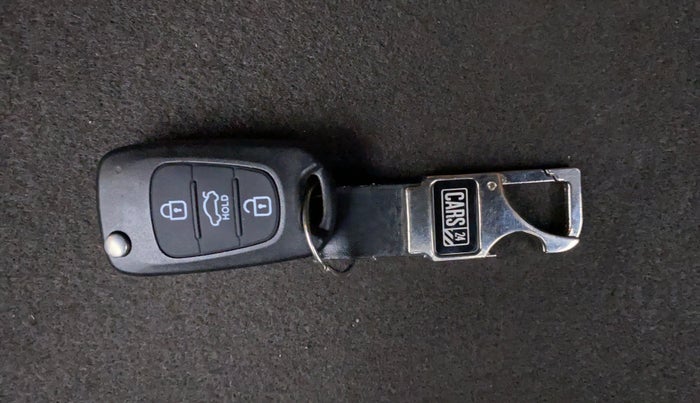 2011 Hyundai i20 SPORTZ 1.2 O, Petrol, Manual, 47,564 km, Key Close Up