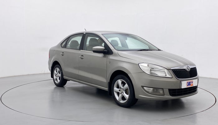 2015 Skoda Rapid 1.5 TDI AT  Ambition Plus, Diesel, Automatic, 70,352 km, Right Front Diagonal