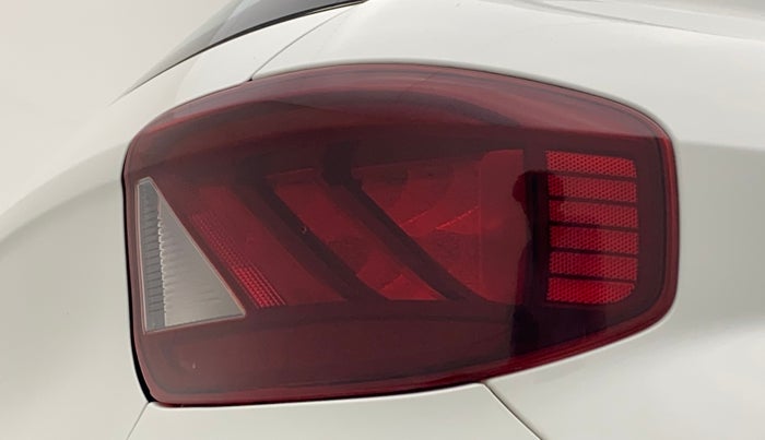 2020 Hyundai VENUE SX 1.0 TURBO IMT DUAL TONE SPORT, Petrol, Manual, 21,793 km, Right tail light - Reverse Gear Light nor working