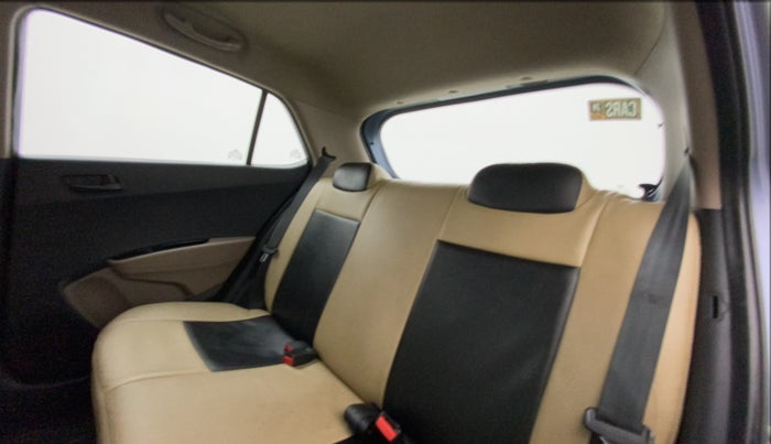 2016 Hyundai Grand i10 MAGNA 1.2 KAPPA VTVT, Petrol, Manual, 91,308 km, Right Side Rear Door Cabin