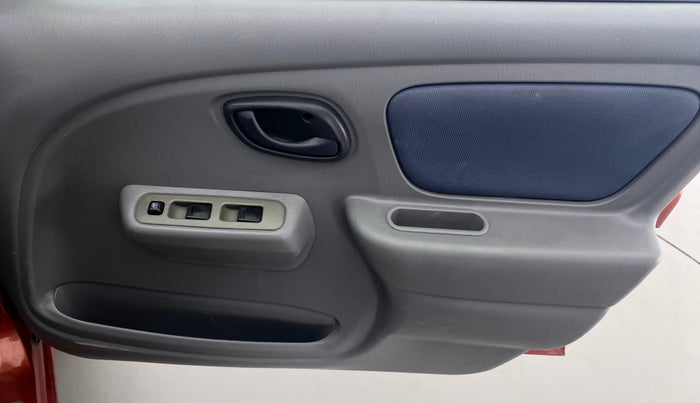 2014 Maruti Alto K10 VXI P, Petrol, Manual, 34,364 km, Driver Side Door Panels Control