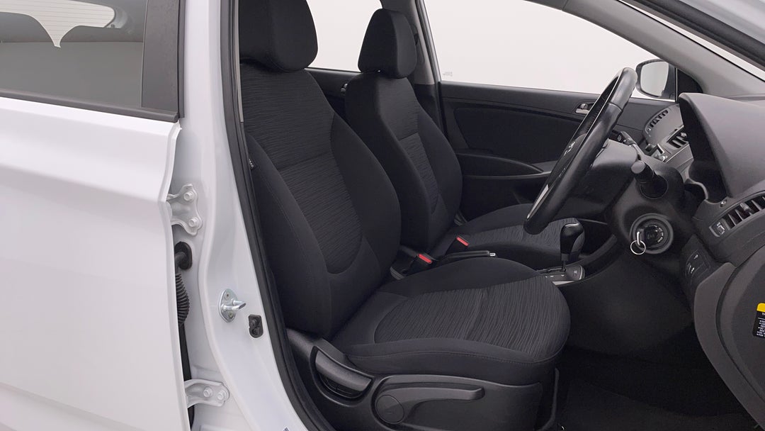 2019 Hyundai Accent Sport, Automatic, 27074 km, Right Side Front Door Cabin View