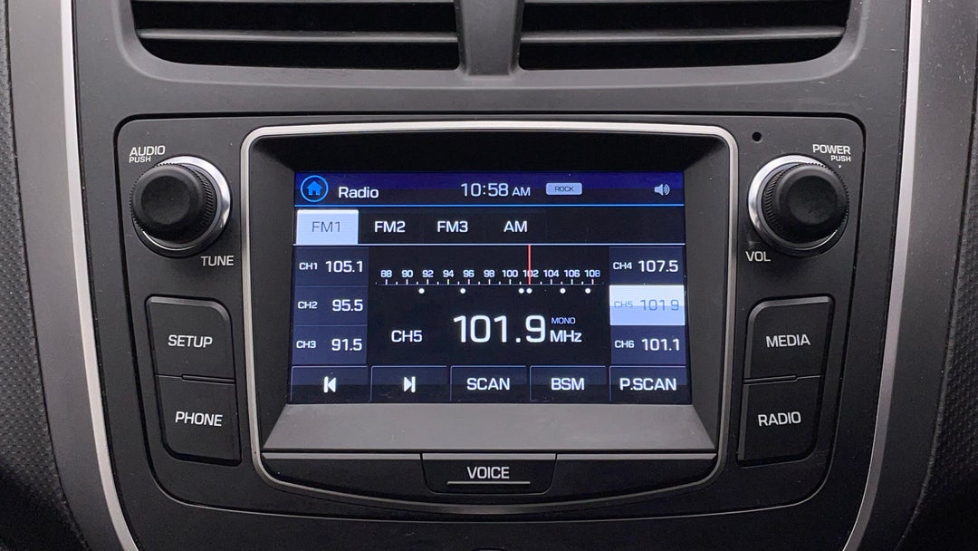 2019 Hyundai Accent Sport, Automatic, 27074 km, Infotainment System