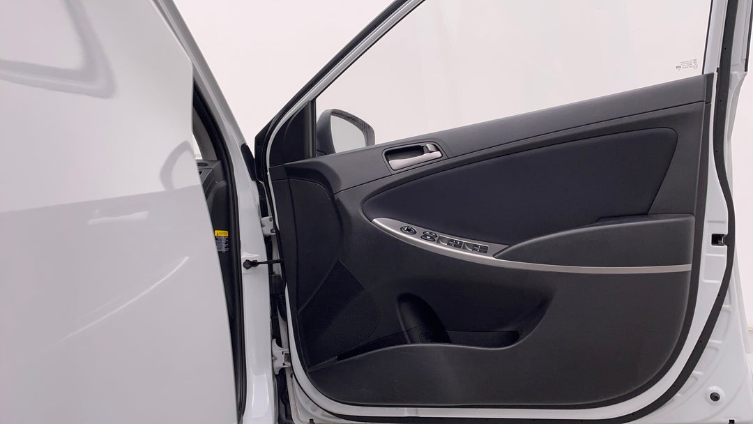 2019 Hyundai Accent Sport, Automatic, 27074 km, Speaker View