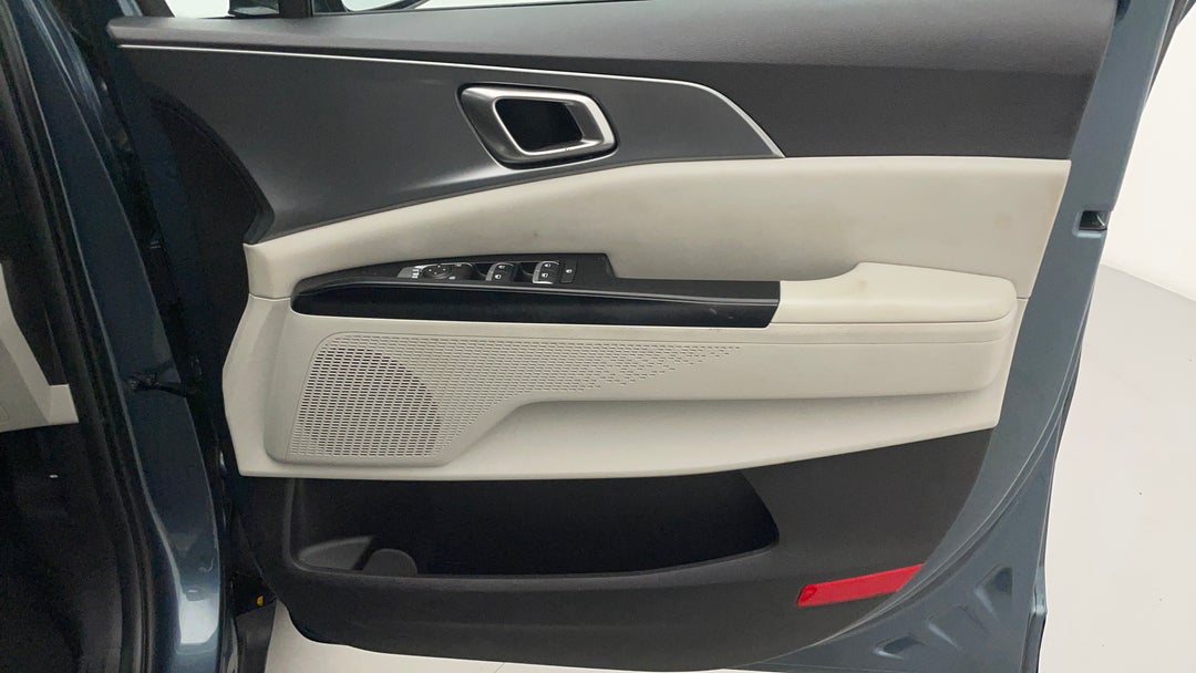 2023 Kia Carnival S, Automatic, 57522 km, Speaker View