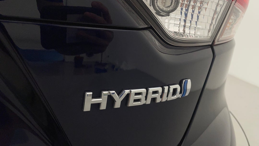 Badge (Boot Right Side)