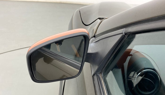 2020 Renault Kwid CLIMBER 1.0 AMT (O), Petrol, Automatic, 9,676 km, Left rear-view mirror - Slight misalignment