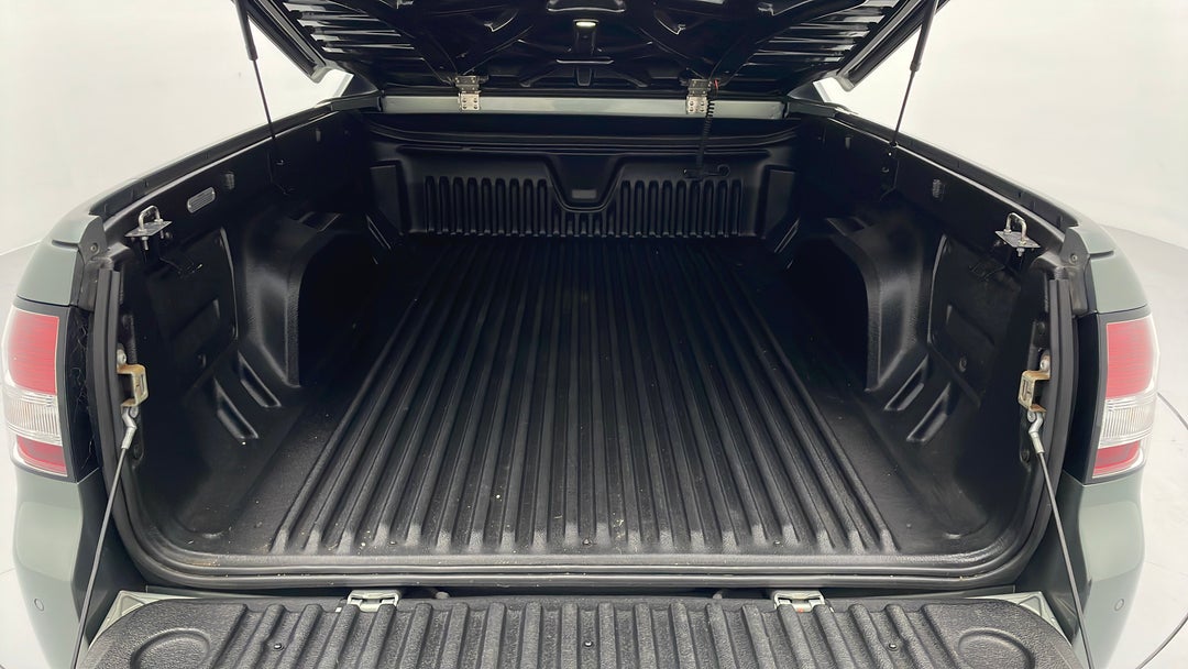 2015 Holden Ute Sv6 Storm, Automatic, 102446 km, Boot Inside View